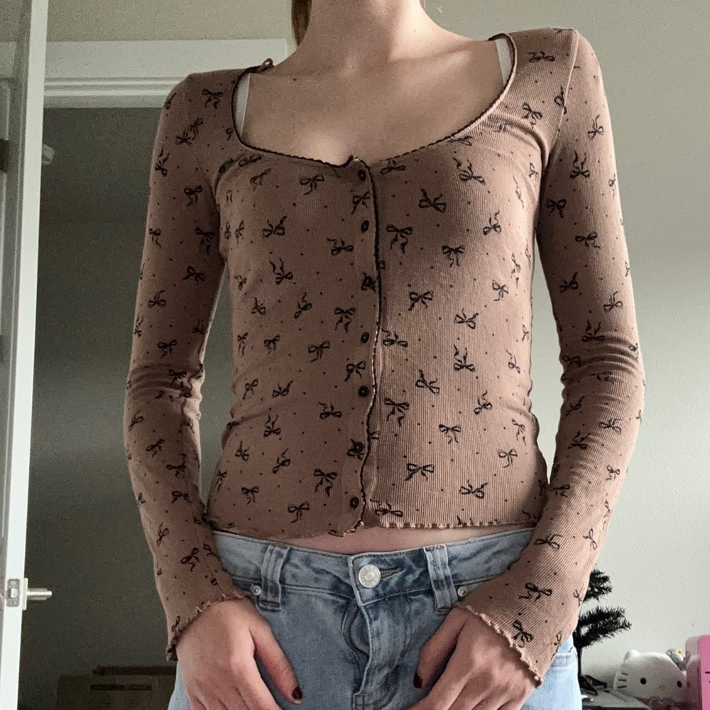 Brown Bow Patterned Women's Top